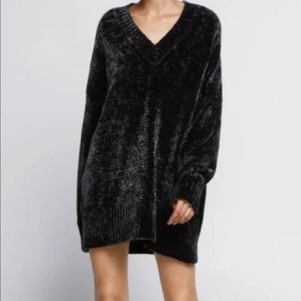 Zara Knit Charcoal Oversized Chenille Sweater
Size S